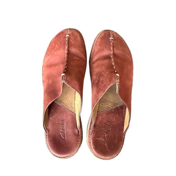 Clark’s Red Leather Mule Clogs - Picture 7 of 12